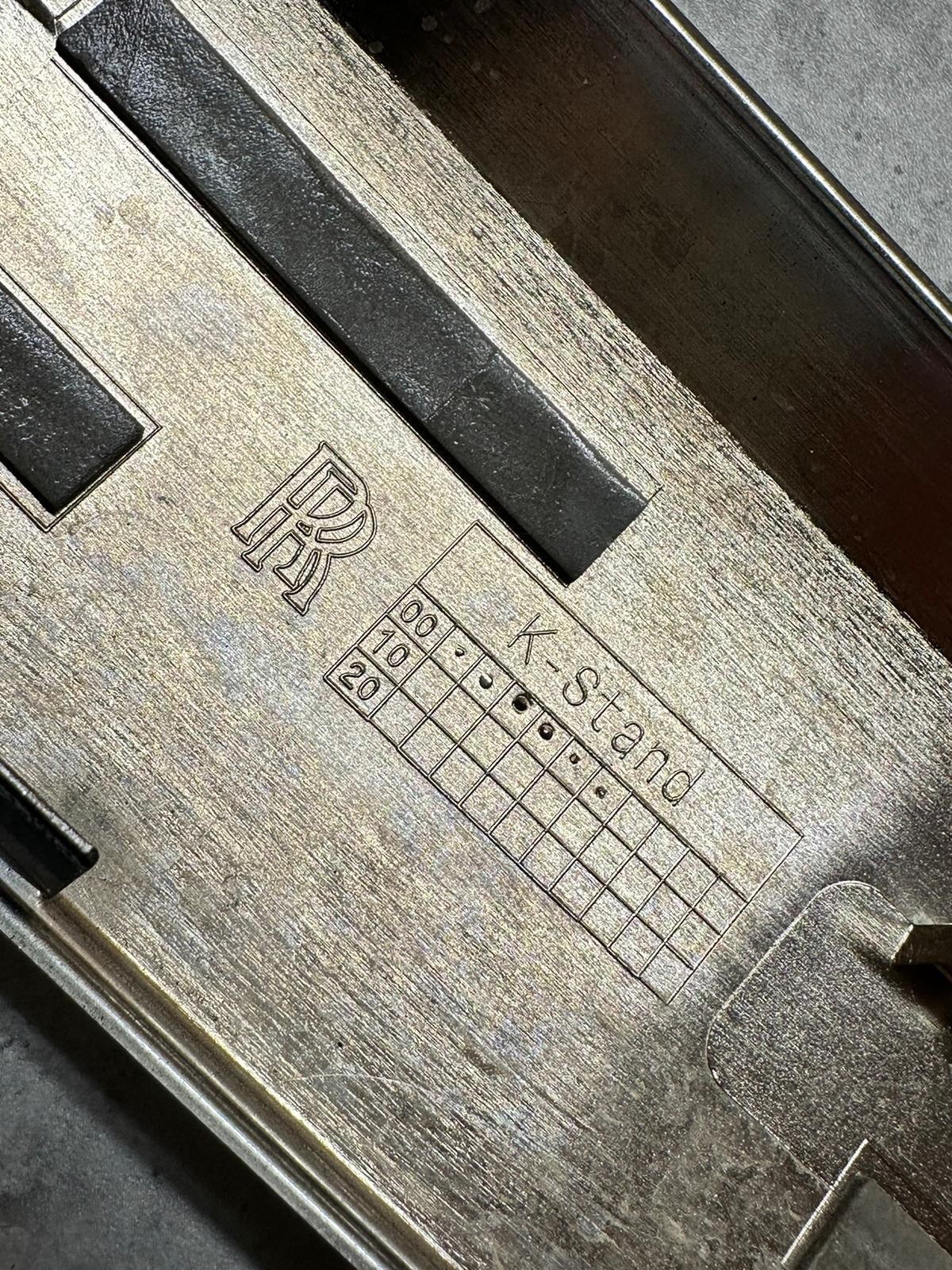 ROLLS ROYCE WRAITH DAWN ABDECKUNG KOFFERRAUMDECKEL, COVER TRUNK LID 51247301517 - Obrázek 12