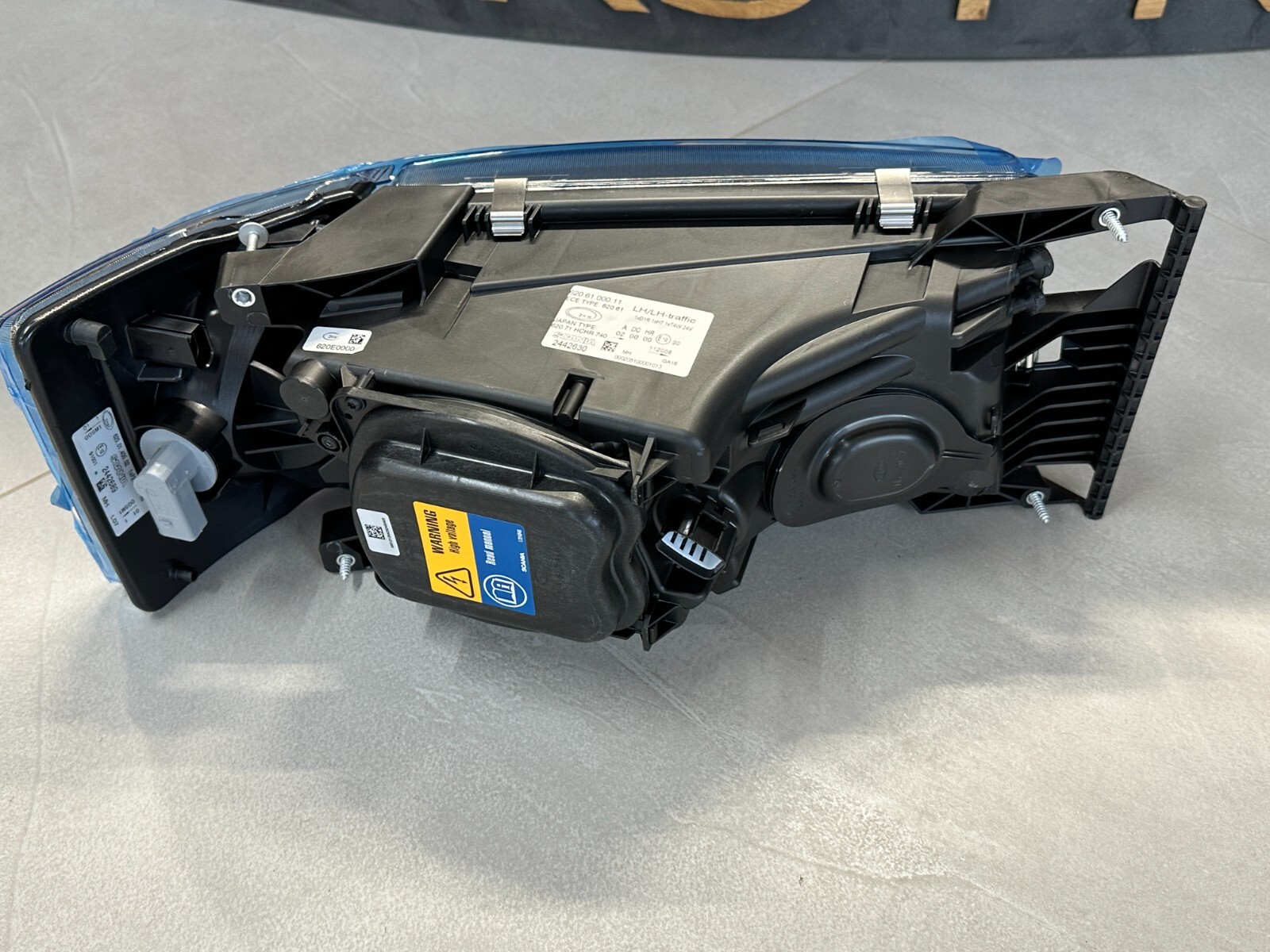 SCANIA FRONT SCHEINWERFER SCHEINWERFER LINKS VORNE KOMPLET 2442630 + 2442689 NEU - Obrázek 7