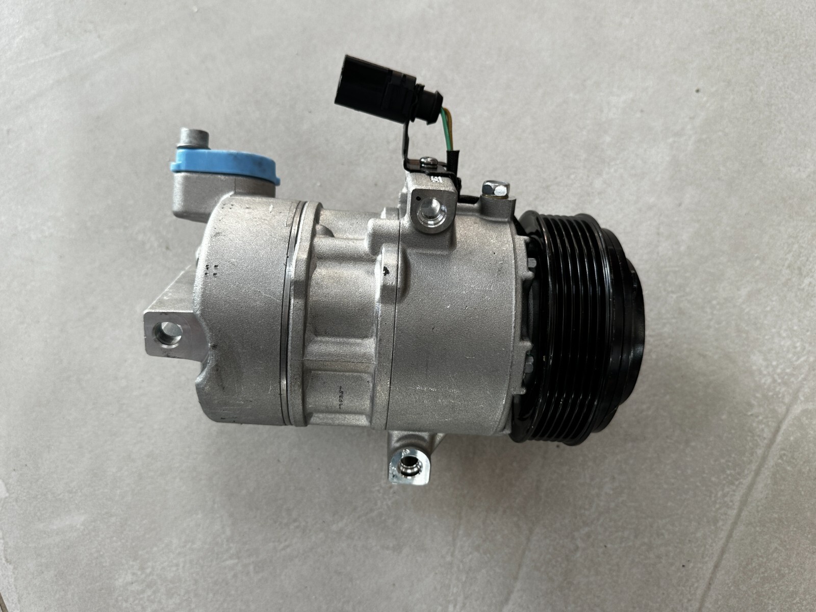 ŠKODA CITIGO KLIMAKOMPRESSOR 1S0816803A - ORIG.NEU - ALLE FOTOS GUCKEN BITTE!!! - Obrázek 20