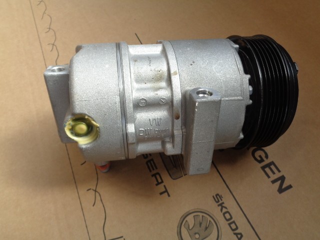 ŠKODA CITIGO KLIMAKOMPRESSOR 1S0816803A ORIG.SKODA TEIL - NEU-FOTOS GUCKEN !!! - Obrázek 22