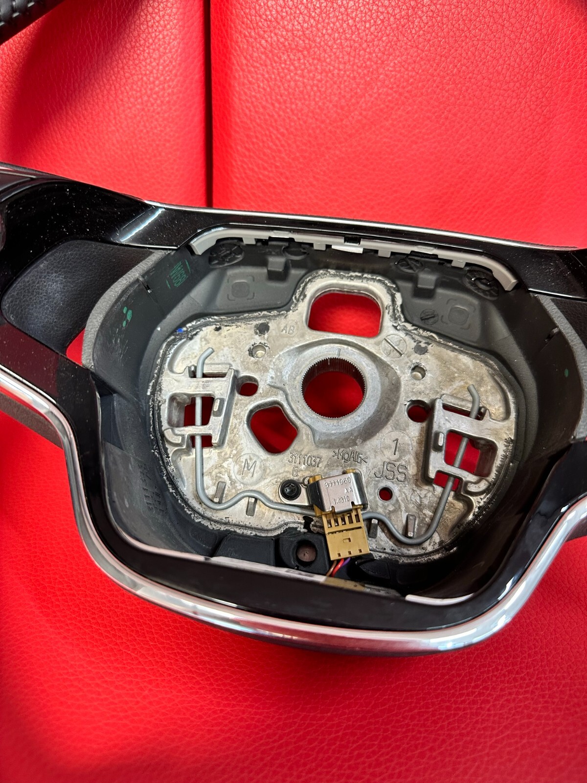 SKODA LENKRAD SPORT LENKRAD MIT MULTIFUNKTIONSLENKRAD SKODA STEERING WHEEL - Obrázek 9