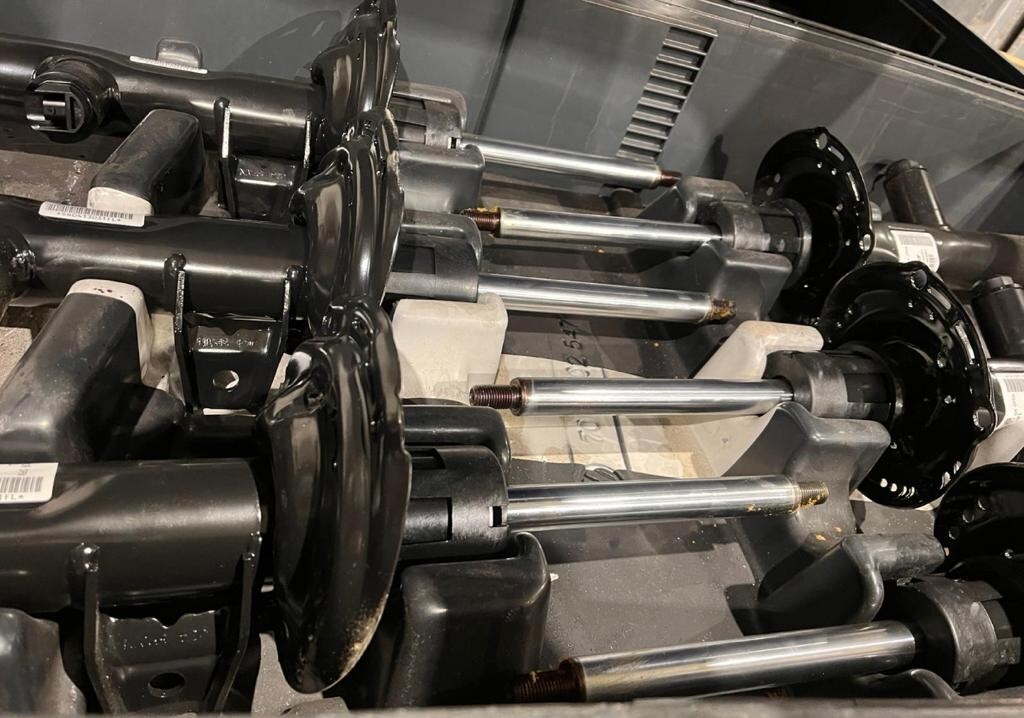 SKODA STOßDÄMPFER 5Q0413031FL STOßDÄMPFER ELEKTRONISCH GEREGELT !ORIGINAL SKODA!