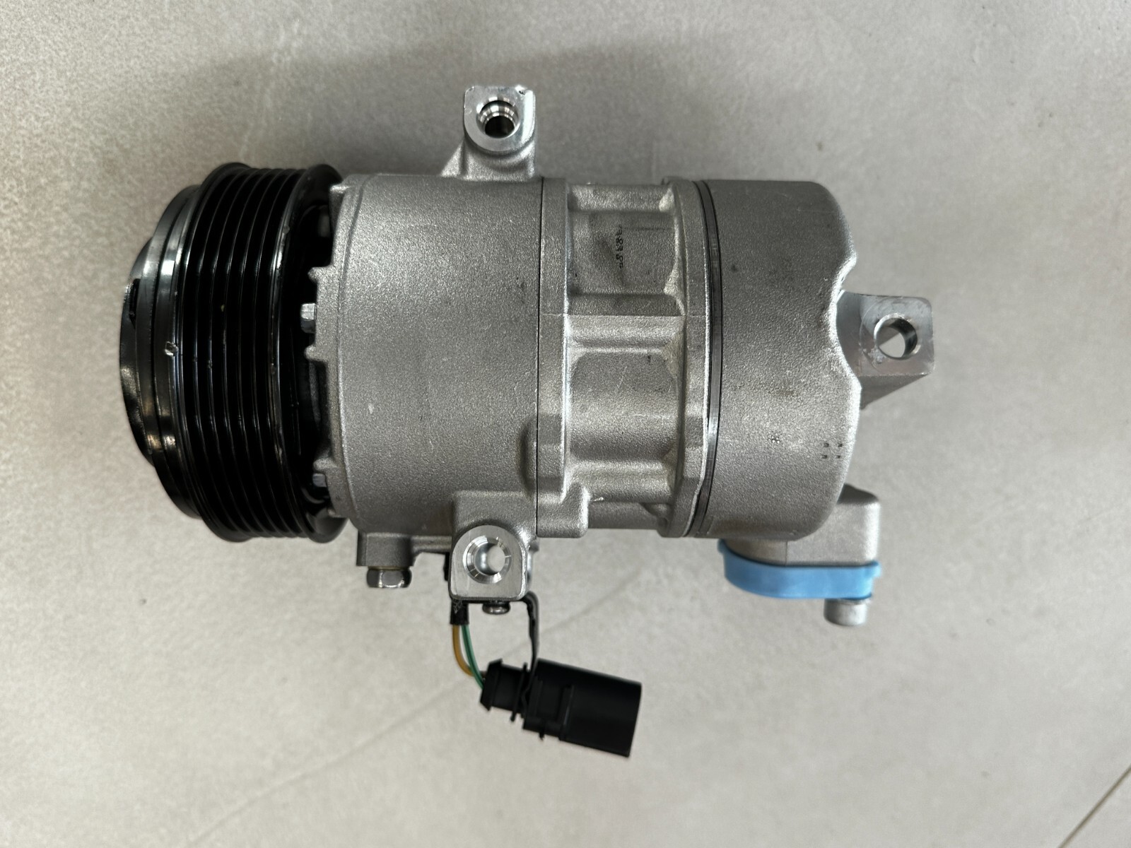 VOLKSWAGEN UP KLIMAKOMPRESSOR 1S0816803A - ORIG.NEU - BITTE ALLE FOTOS GUCKEN .. - Obrázek 16