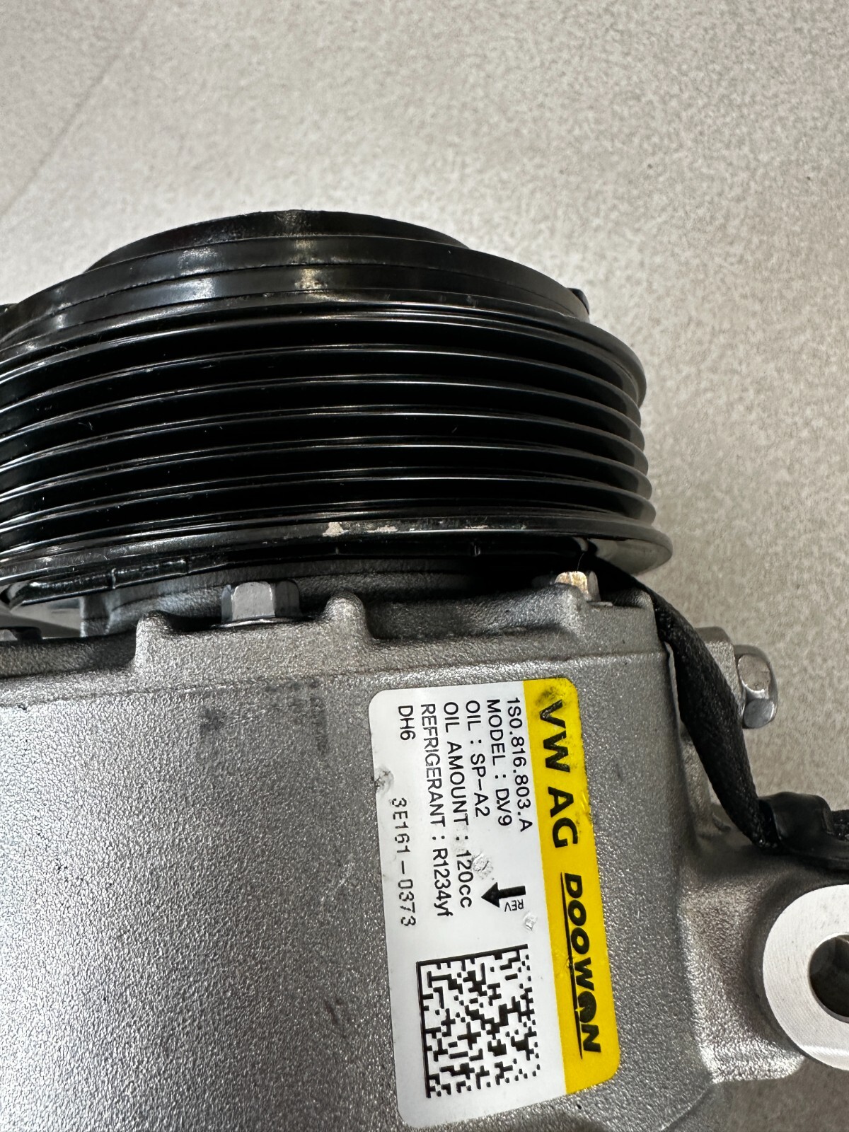 VOLKSWAGEN UP KLIMAKOMPRESSOR 1S0816803A - ORIG.NEU - BITTE ALLE FOTOS GUCKEN .. - Obrázek 7