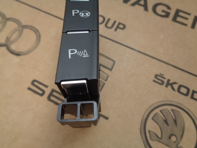 VW GOLF 7 DRUCKTASTEN SCHALTER PDC PLA 5G1927238F Fast Neu d v Test Wagen ORIG. - Obrázek 4