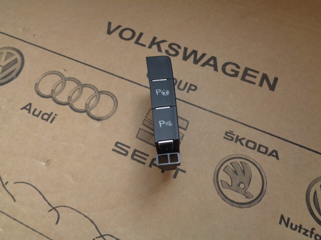 VW GOLF 7 DRUCKTASTEN SCHALTER PDC PLA 5G1927238F Fast Neu d v Test Wagen ORIG.