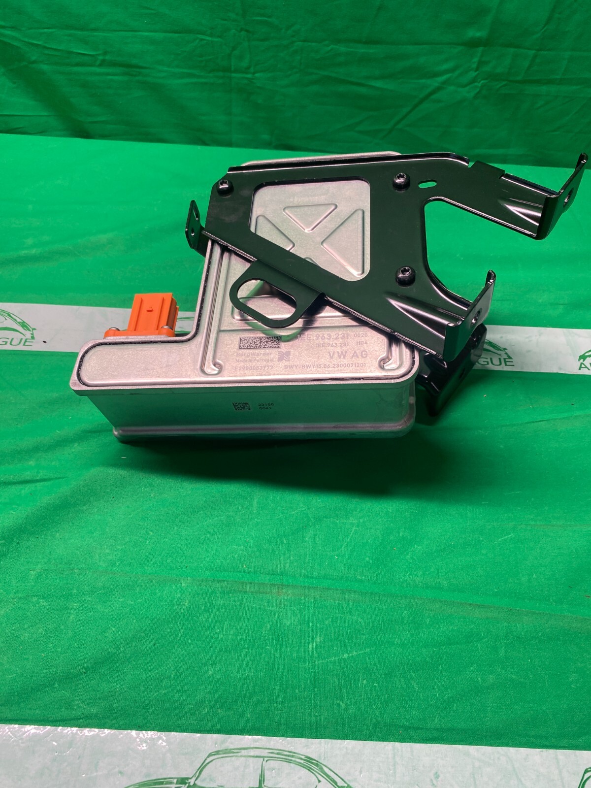 VW ID.3 ID.4 ID5 ELEKTRISCHE HOCHVOLTHEIZUNG BATTERIEHEIZUNG 1EE963231 ORIG.NEU - Obrázek 12