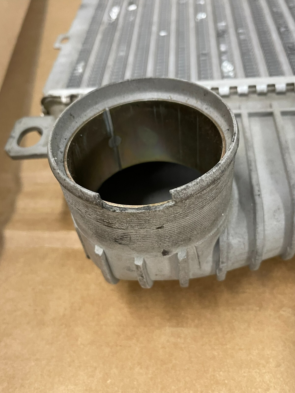 VW LT LADELUFTKÜHLER 2D0145805 DEMONT VOM TEST WAGEN ORIGINAL TEIL - Obrázek 23