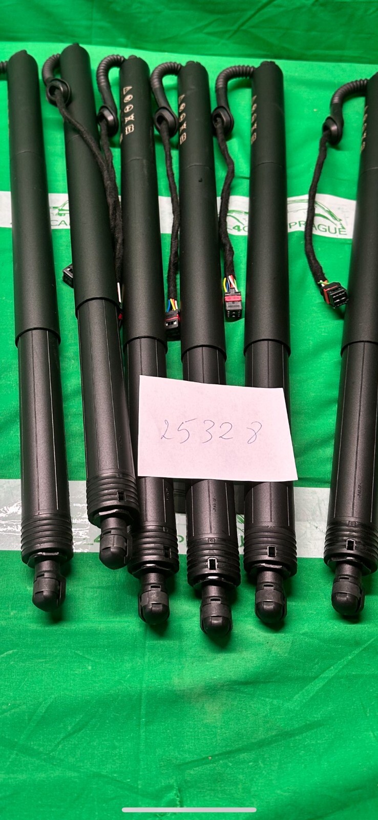 VW PASSAT B8 VAR. HECKKLAPPENDÄMPFER ELEKTRISCHE ANTRIEBSEINHEIT 3G9827851H OE ! - Obrázek 10