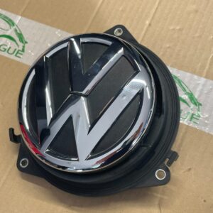 VW PASSAT GOLF EOS HECKKLAPPENGRIFF MIT MIKROSCHALTER LOGO 6R0827469C TEST CAR