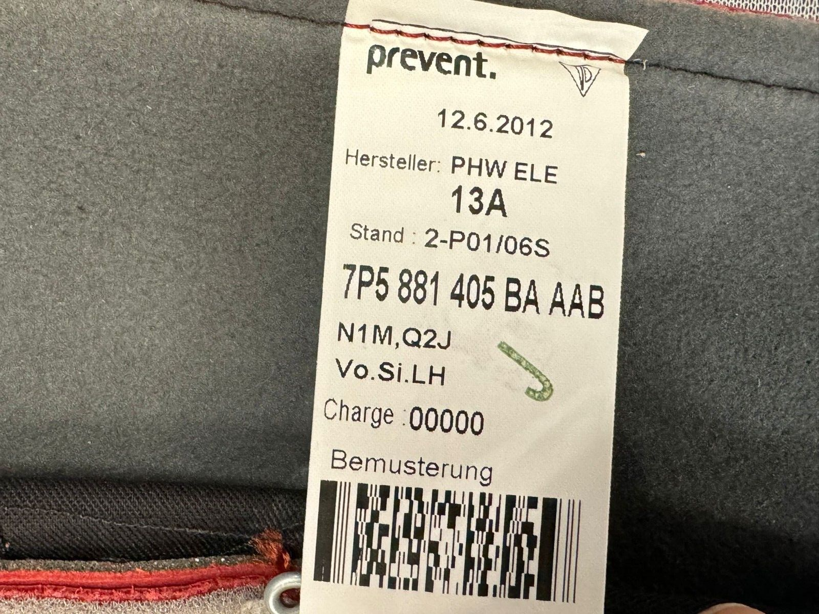 VW TOUAREG 7P SITZBEZUG ROT LEDER SPORT SITZ BETZUGEN SITZEN VORN ORIG.NEU TEIL - Obrázek 17