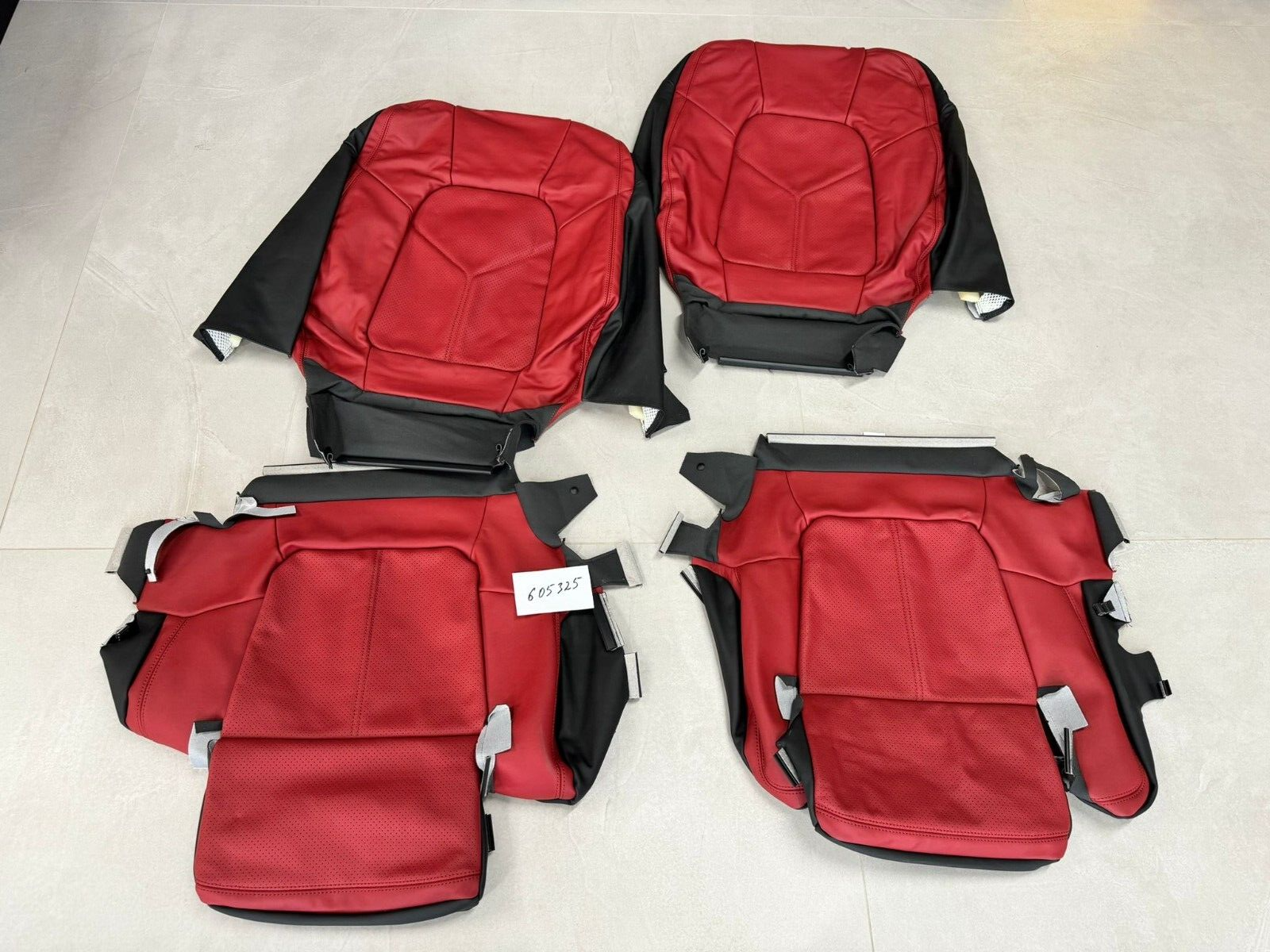 VW TOUAREG 7P SITZBEZUG ROT LEDER SPORT SITZ BETZUGEN SITZEN VORN ORIG.NEU TEIL