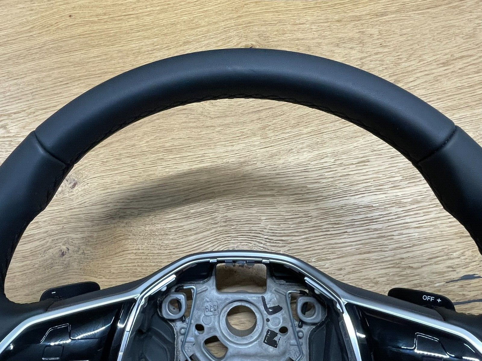 VW TOUAREG MULTIFUNKTIONS LEDER LENKRAD SPORT "R" 760419089Q FAST NEU TEST CAR - Obrázek 6