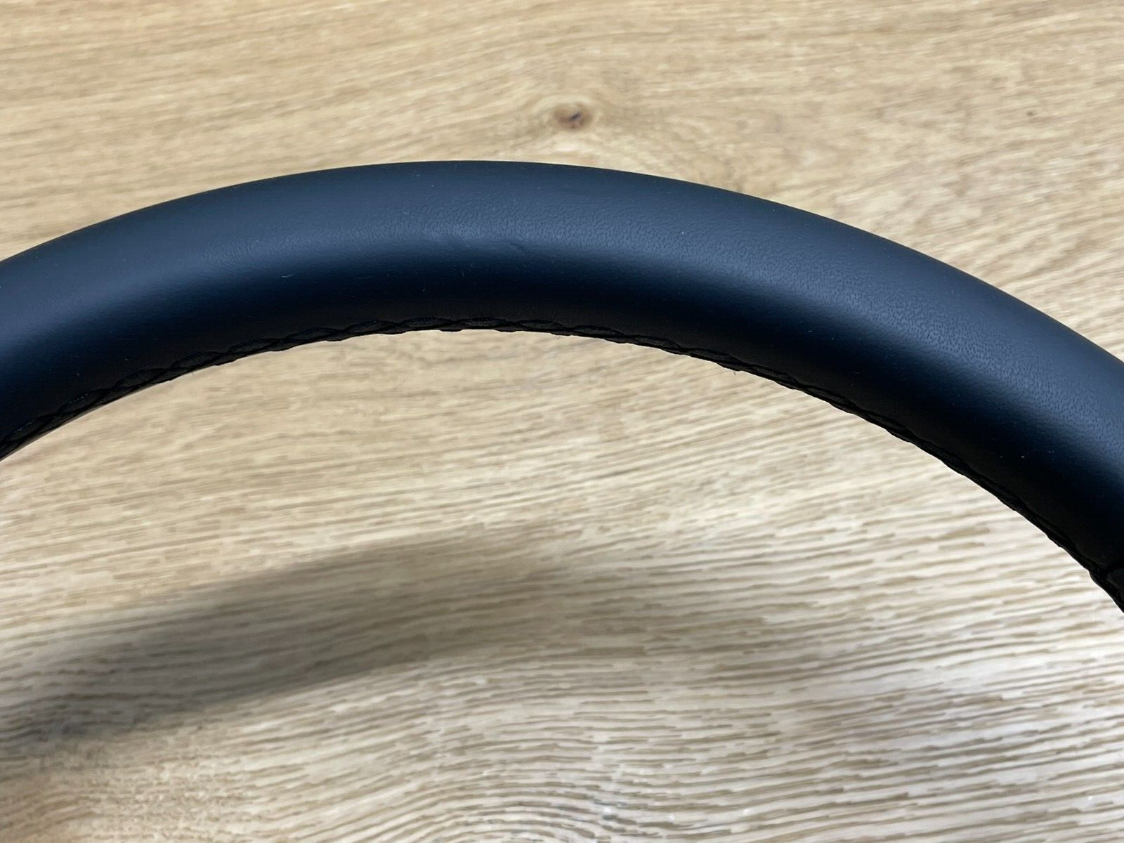 VW TOUAREG MULTIFUNKTIONS LEDER LENKRAD SPORT "R" 760419089Q FAST NEU TEST CAR - Obrázek 7