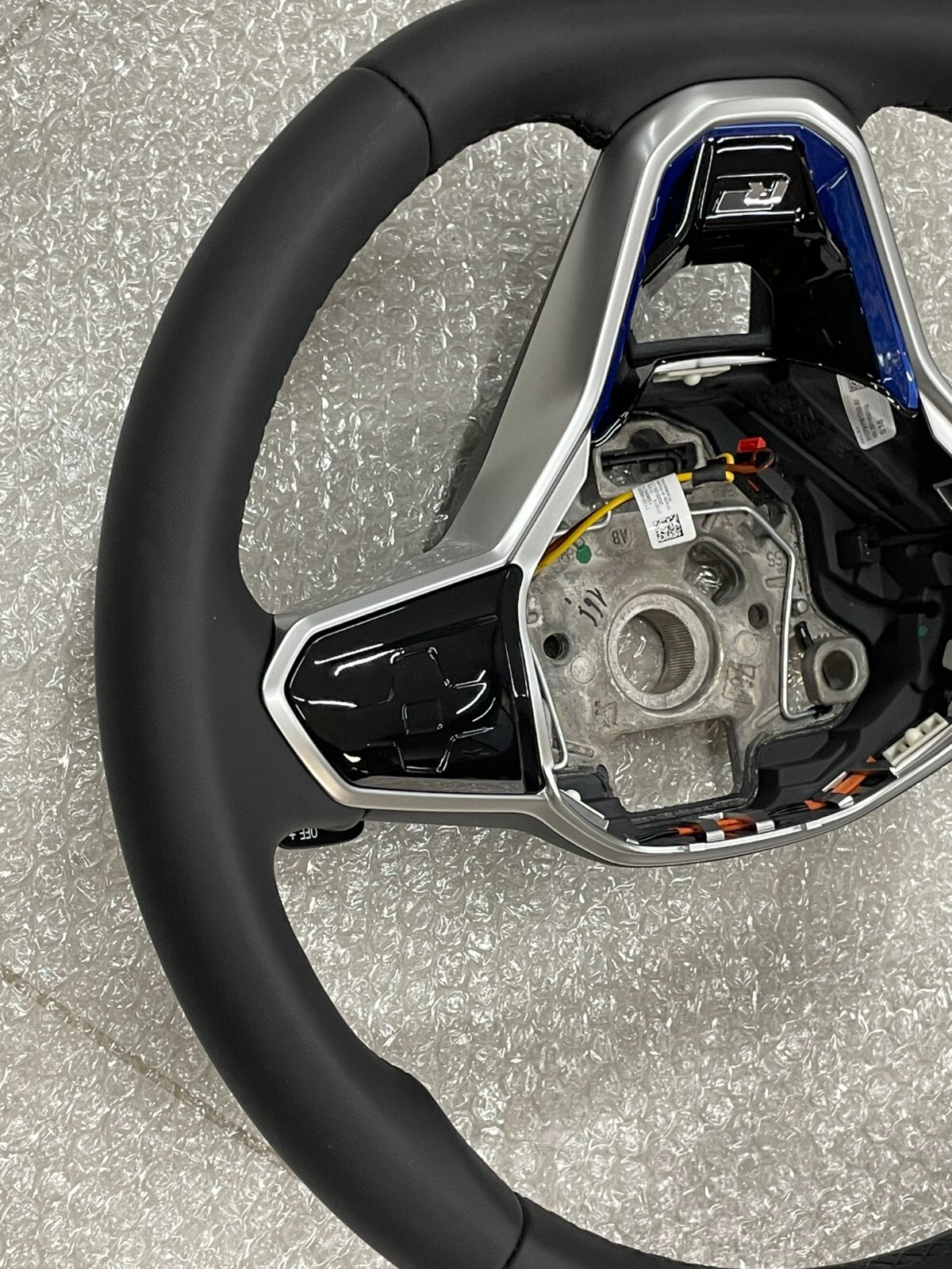 VW TOUAREG MULTIFUNKTIONS SPORT LENKRAD BEHEIZT "R" 760419089S Fast Neu Test Car - Obrázek 21