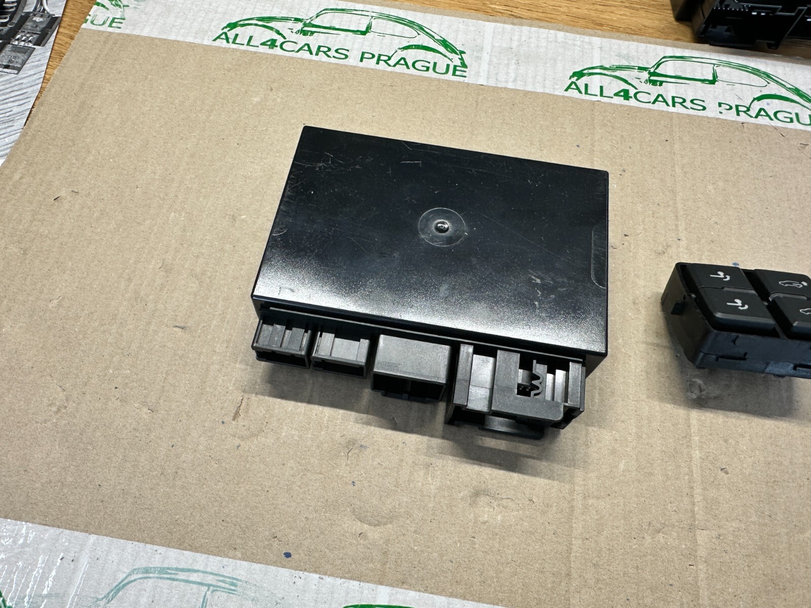 VW TOUAREG STEUERGERÄT ANHÄNGERKUPPLUNG 8W1907383C + SCHALTER 760959511 NEU ORIG - Obrázek 14