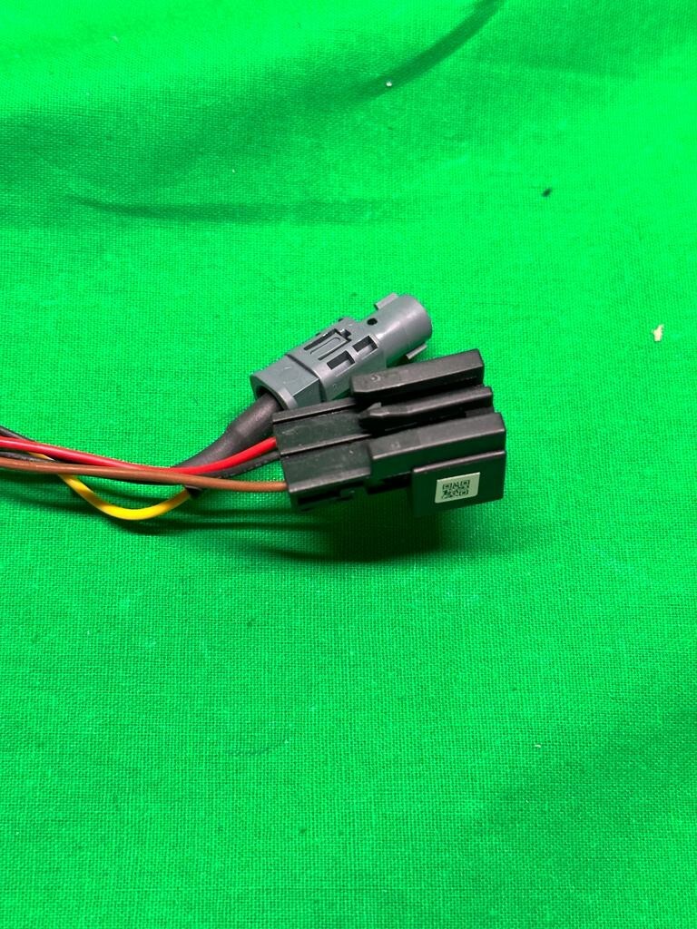 VW TOURAN 5T HECKKLAPPENGRIFF HINTEN MIT KAMERA 5TA827566B ORIGINAL VW NEU TEIL! - Obrázek 17