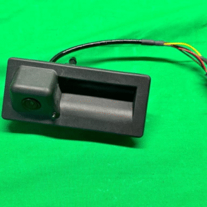 VW TOURAN 5T HECKKLAPPENGRIFF HINTEN MIT KAMERA 5TA827566B ORIGINAL VW NEU TEIL!