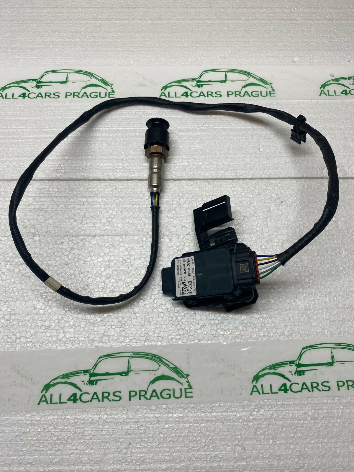 04L907805DE VW SKODA AUDI SEAT NOX SENZOR 04L907805DE NOX SENZOR ORIG. VW NEU !!