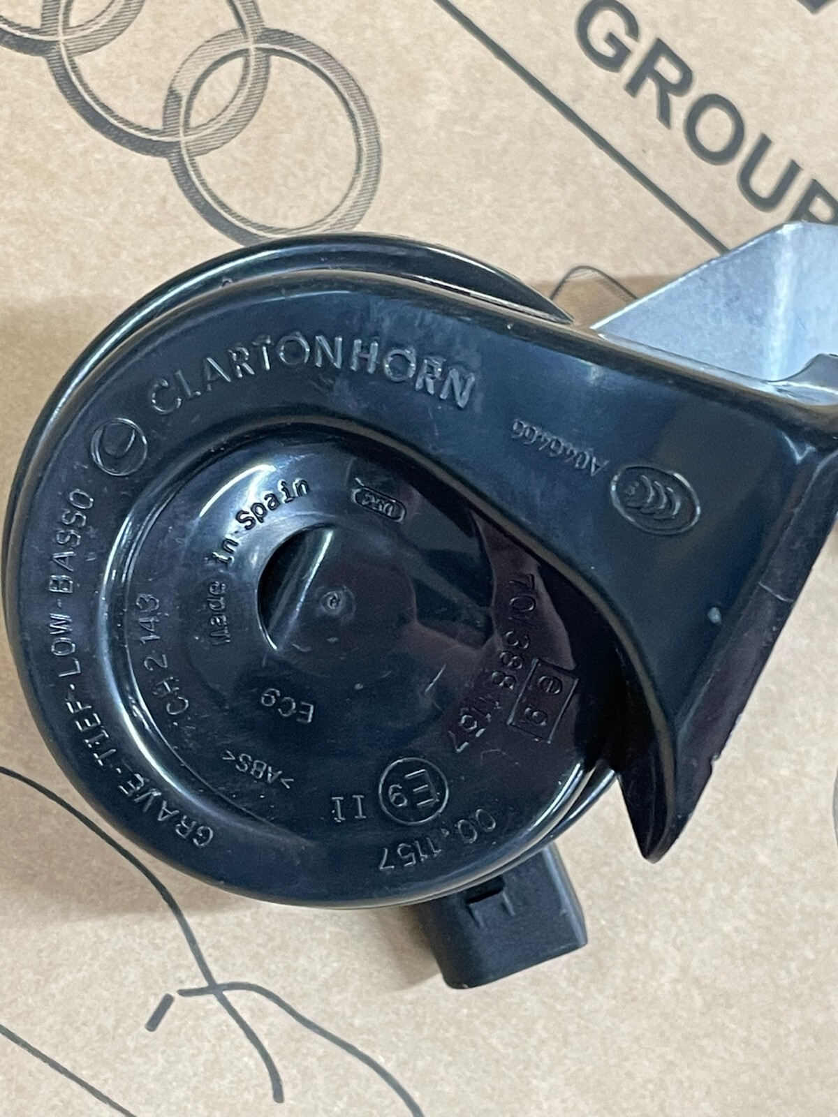 5C0951221B VW SKODA SEAT SIGNALHORN TIEFTON FANFARE 5C0951221B Fast Neu Test Car - Obrázek 3