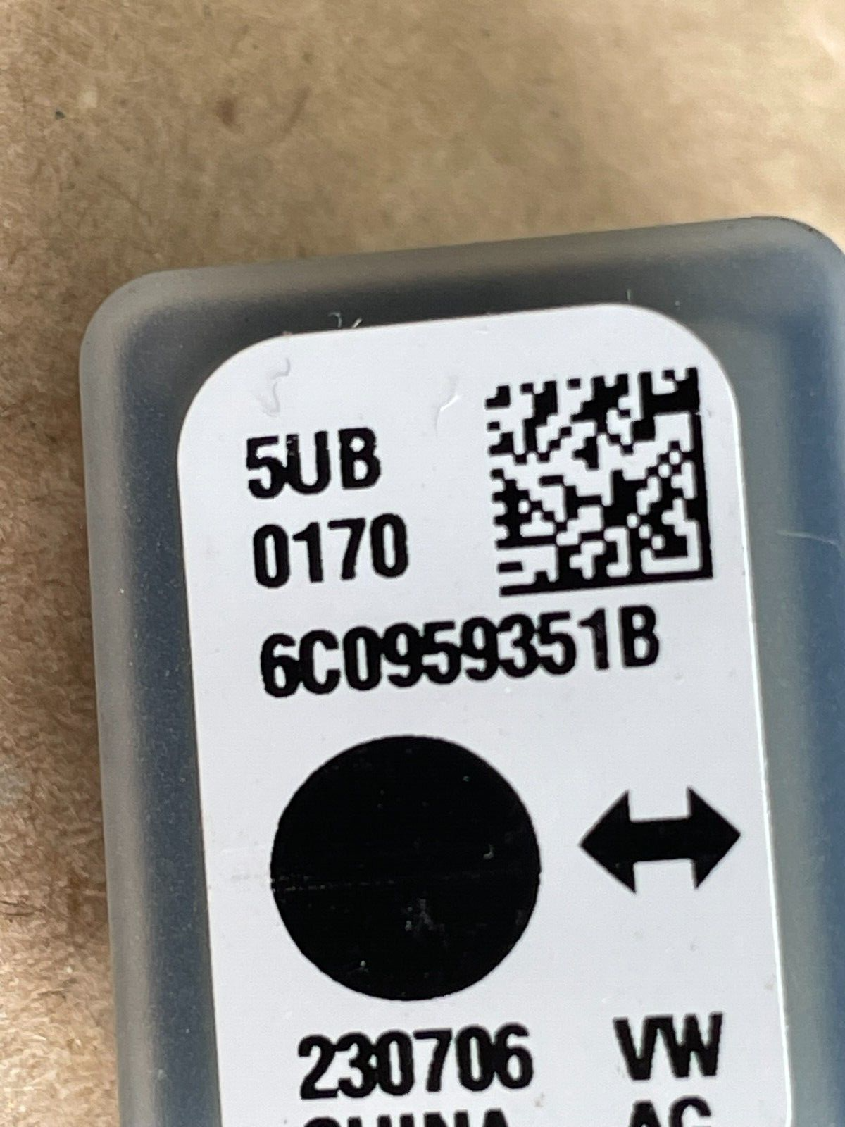 6C0959351B VW SKODA SEAT CRASH BESCHLEUNIGUNGSSENSOR 6C0959351B ORIG NEU - Obrázek 3