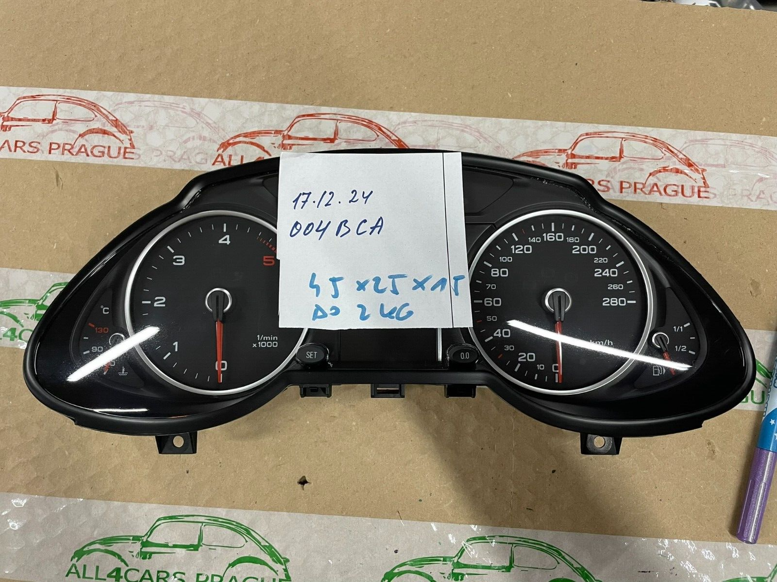 8R0920930B AUDI Q5 TACHO KOMBIINSTRUMENT 8R0920930B FAST NEU VOM TEST WAGEN 36KM - Obrázek 19