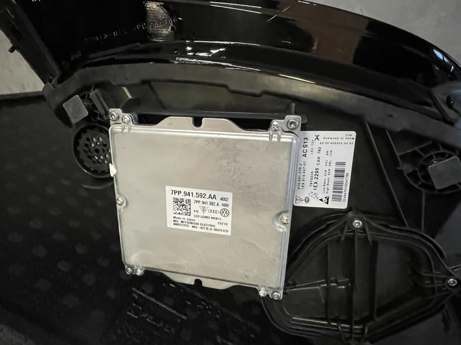 9Y0941035J PORSCHE CAYENNE 9Y VOLL LED SCHEINWERFER LINKS 9Y0941035J ORIG NEU ! - Obrázek 12