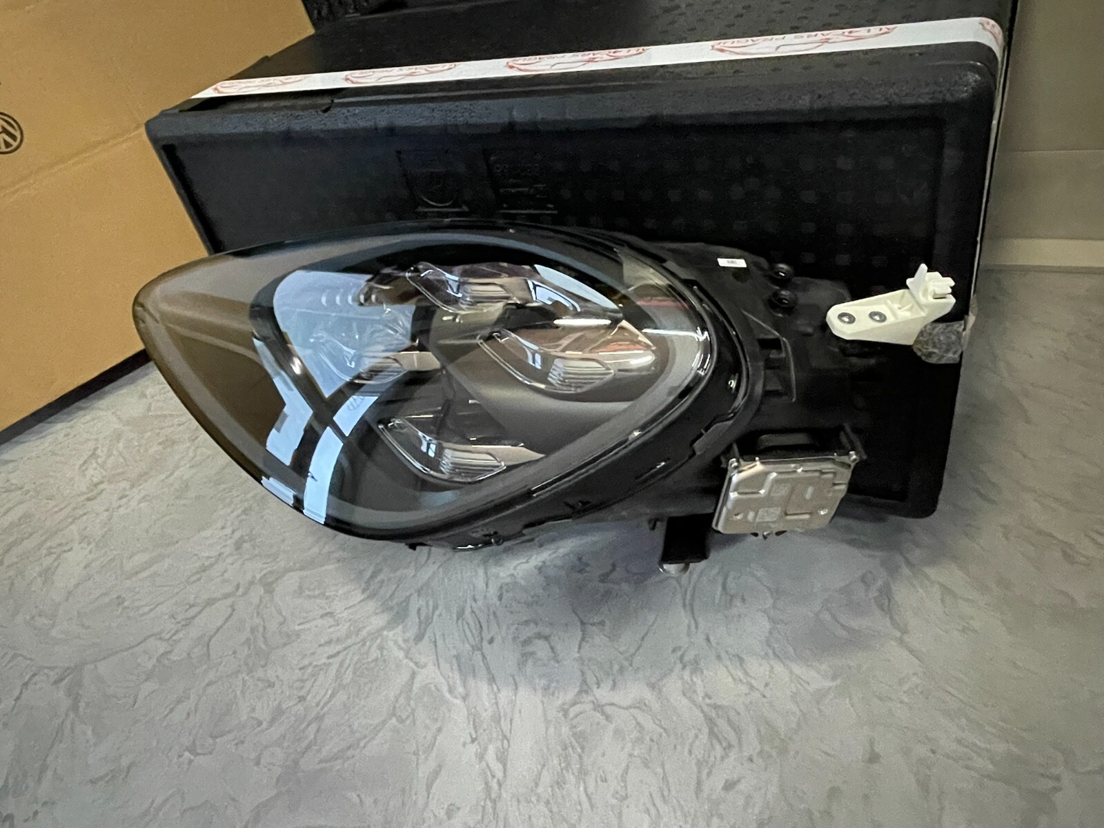 9Y0941035J PORSCHE CAYENNE 9Y VOLL LED SCHEINWERFER LINKS 9Y0941035J ORIG NEU ! - Obrázek 19