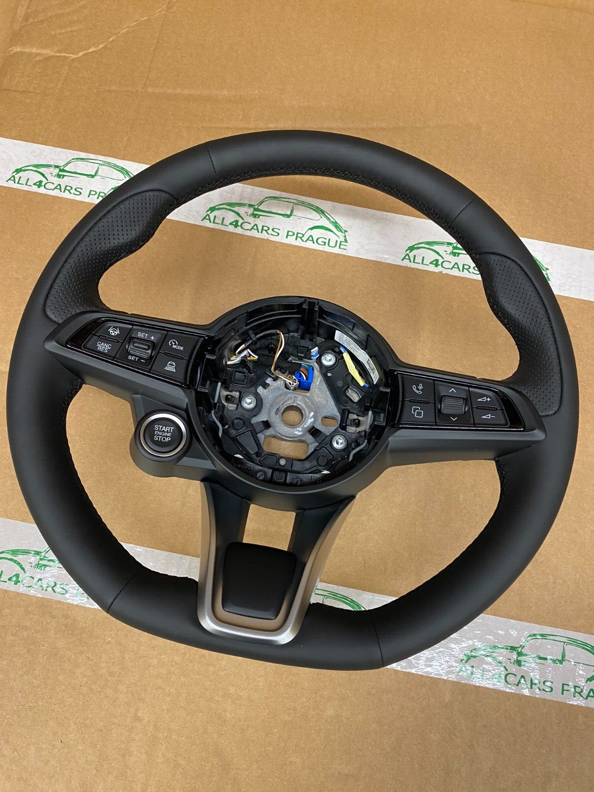 ALFA ROMEO LEDER MULTIFUNKTION SPORTLENKRAD 313502599CDU-AA ORIGINAL