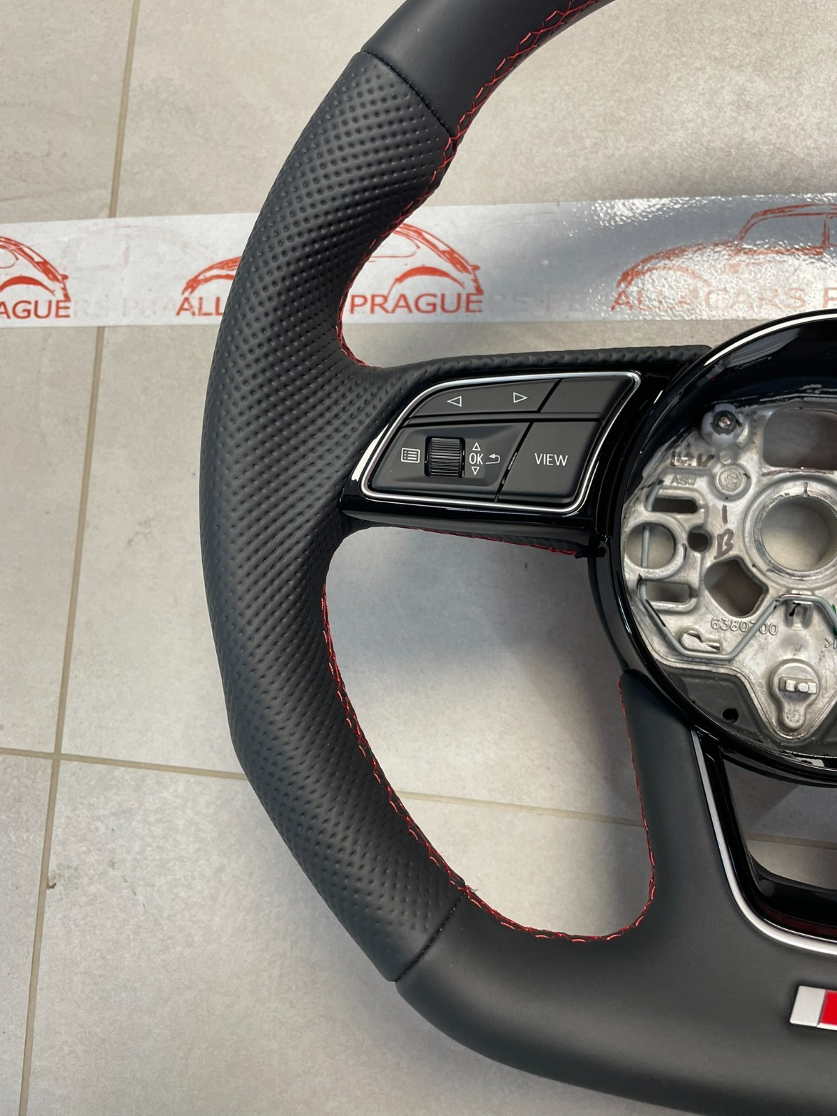 AUDI A3 S3 8Y LENKRAD SPORT ABGEFLACHT GELOCHT SCHALTWIPPEN 8Y0419091Q ORIG NEU - Obrázek 13