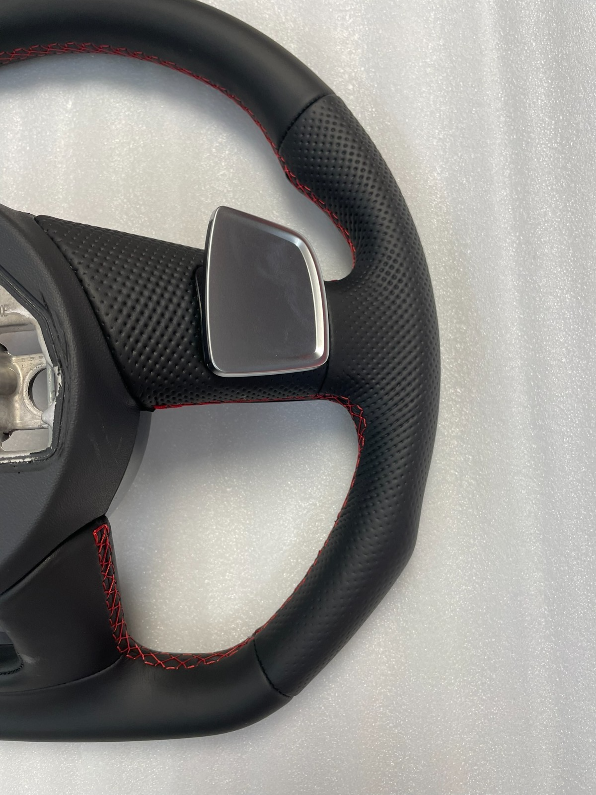 AUDI A3 S3 8Y LENKRAD SPORT ABGEFLACHT GELOCHT SCHALTWIPPEN 8Y0419091Q ORIG NEU - Obrázek 20