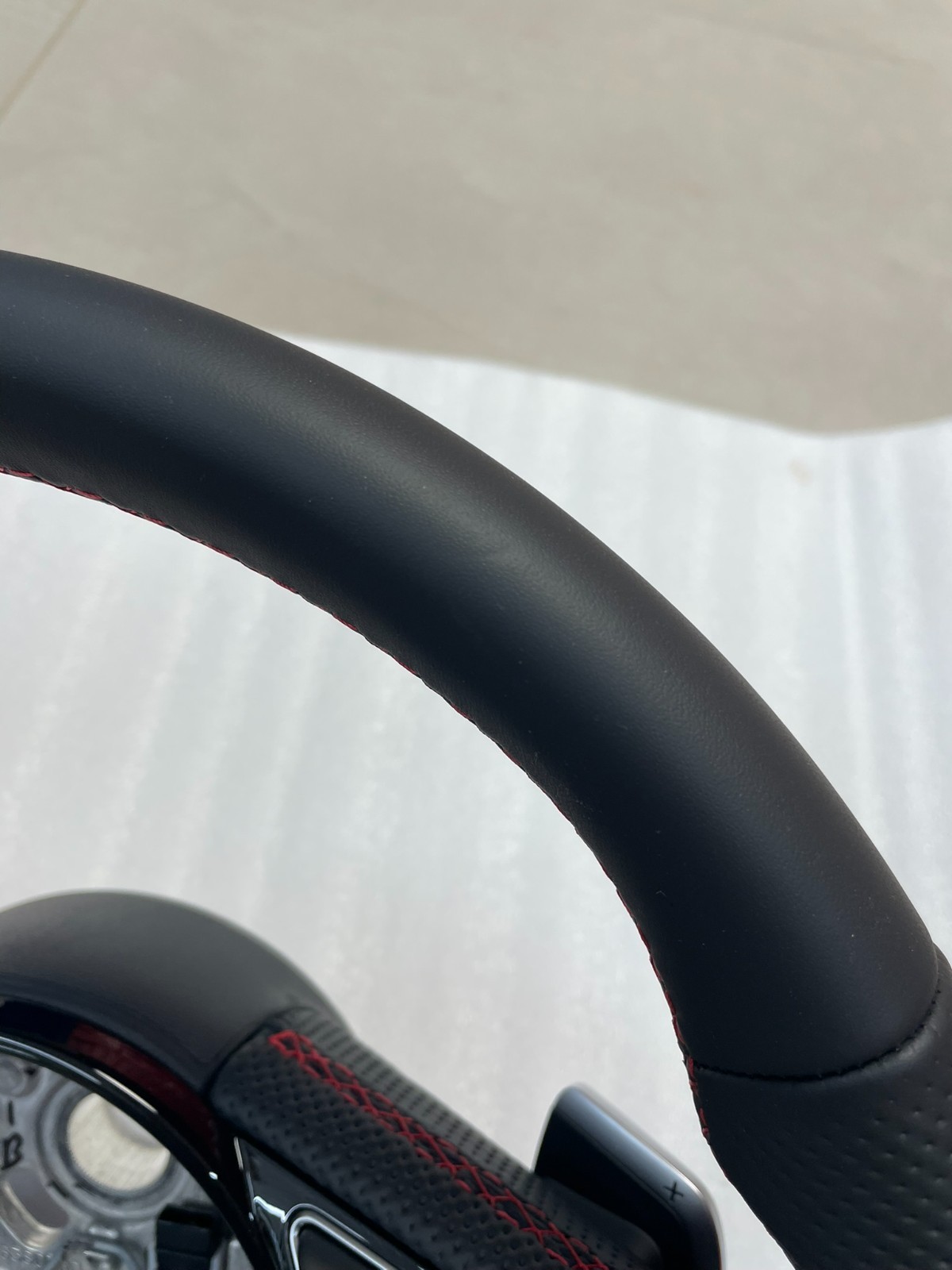 AUDI A3 S3 8Y LENKRAD SPORT ABGEFLACHT GELOCHT SCHALTWIPPEN 8Y0419091Q ORIG NEU - Obrázek 24