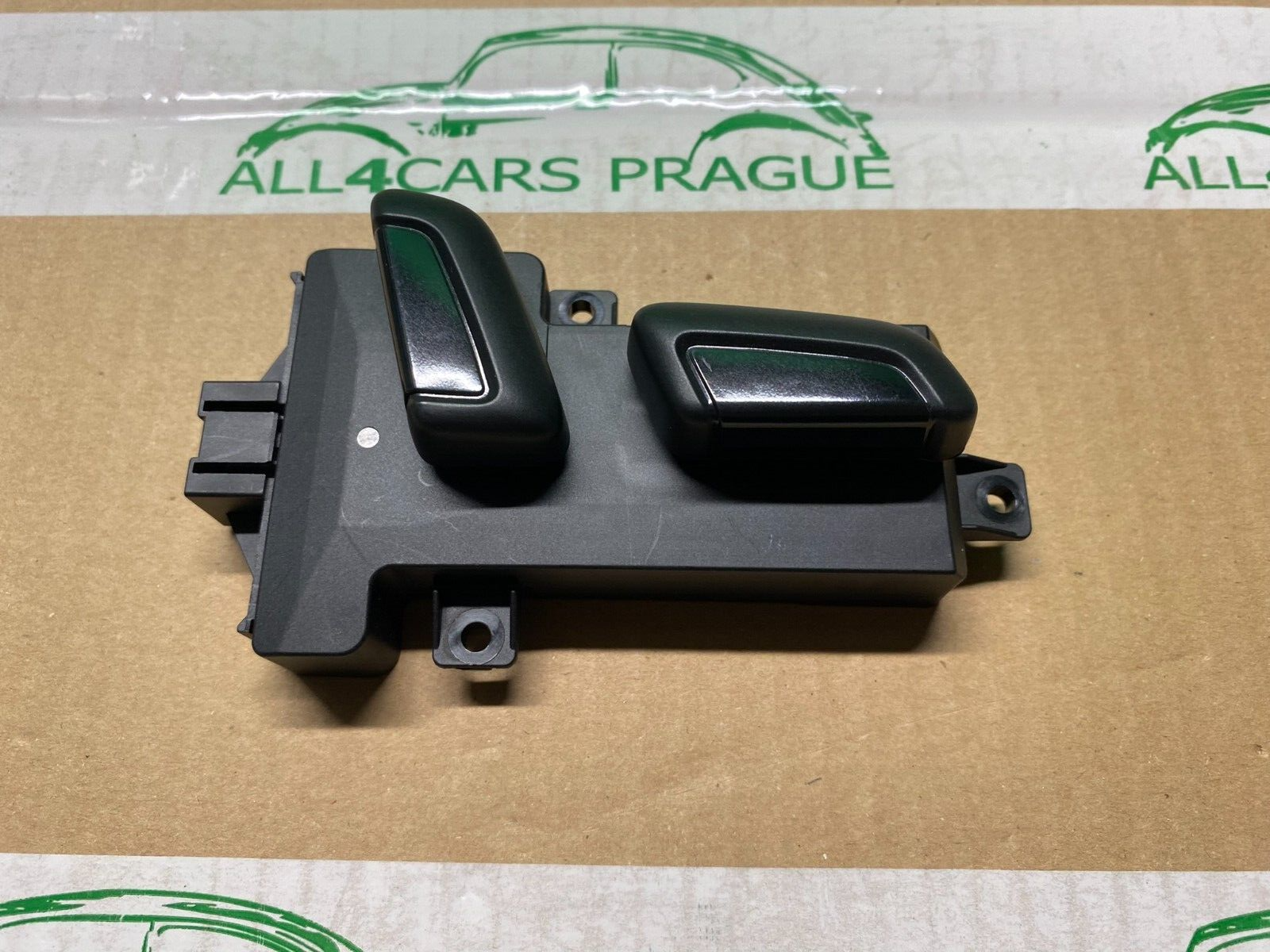 AUDI A5/RS5 SCHALTER FÜR VORDERSITZ VORNE LINKS 8W0959748B ORIGINAL - Obrázek 3