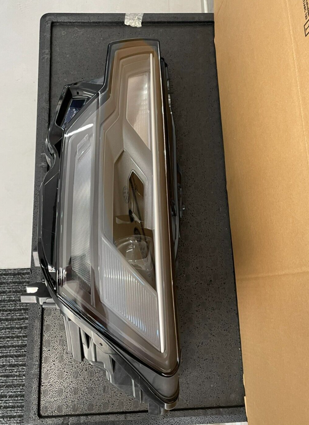 AUDI A6 C8 VOLL LED SCHEINWERFER VORNE LINKS 4K0941033C KOMPLET NEU ORIG. AUDI ! - Obrázek 7