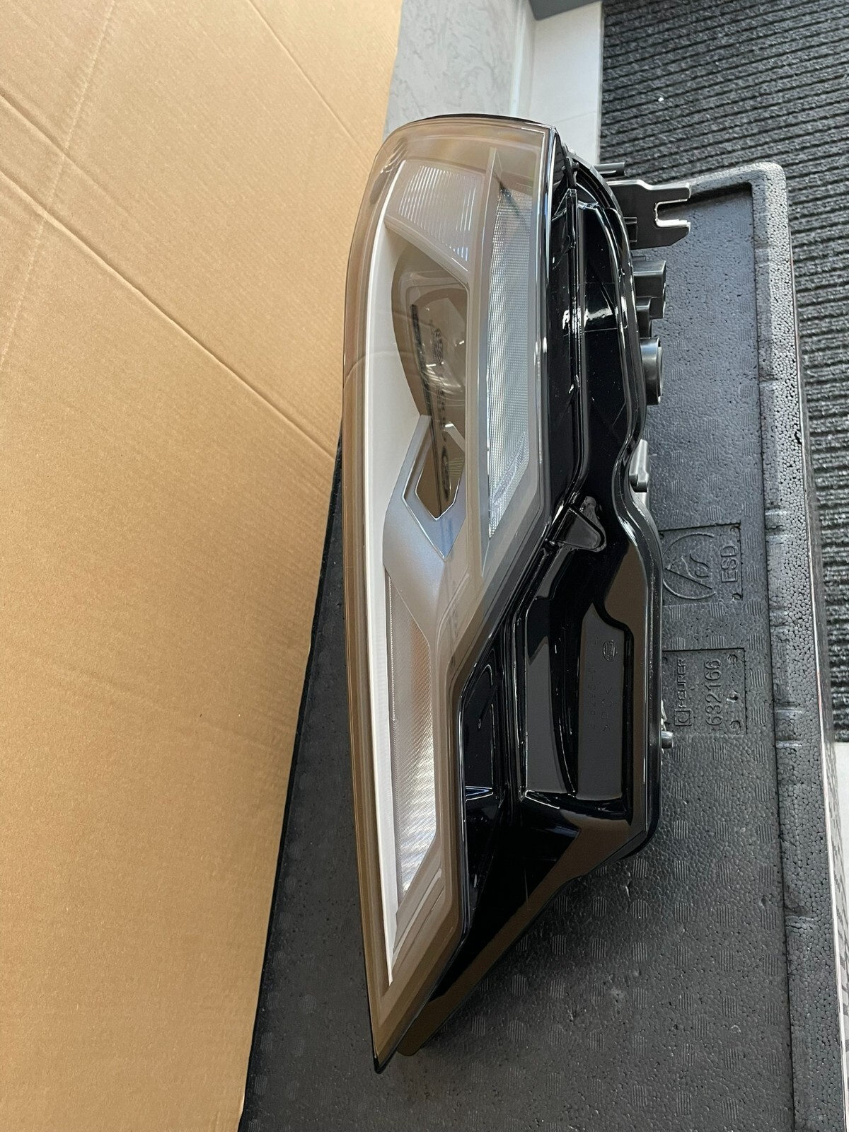 AUDI A6 C8 VOLL LED SCHEINWERFER VORNE LINKS 4K0941033C KOMPLET NEU ORIG. AUDI ! - Obrázek 10