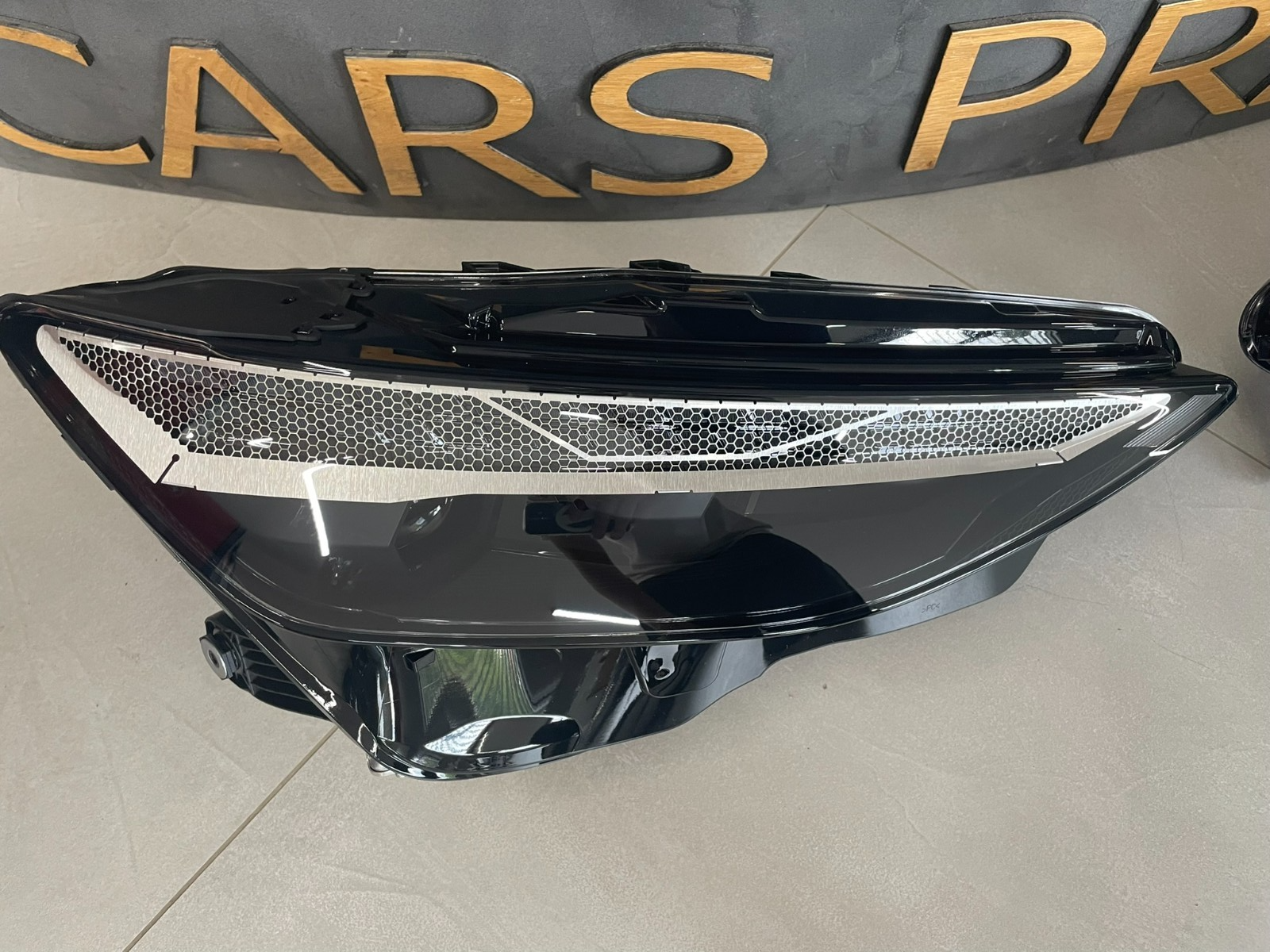 AUDI A6 C9 FRONT SCHEINWERFER LED L+R KOMPLET 4P0941003 + 4P0941004 ORIG NEU ! - Obrázek 3