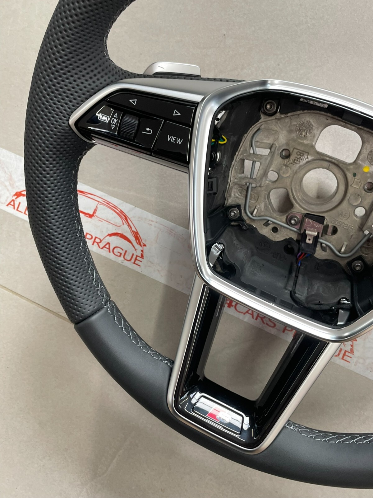 AUDI A6 S6 A7 S7 C8 4K AUDI S SPORT LEDER LENKRAD GELOCHT MIT PADELS NEU ORIG. ! - Obrázek 4