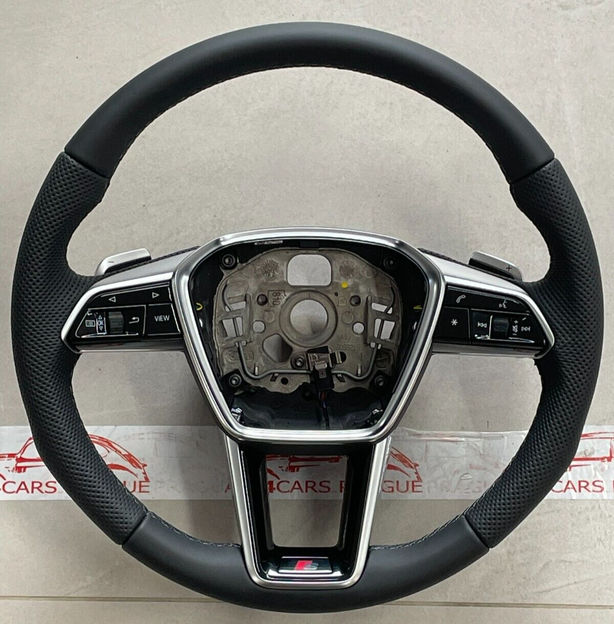 AUDI A6 S6 A7 S7 C8 4K AUDI S SPORT LEDER LENKRAD GELOCHT MIT PADELS NEU ORIG. !