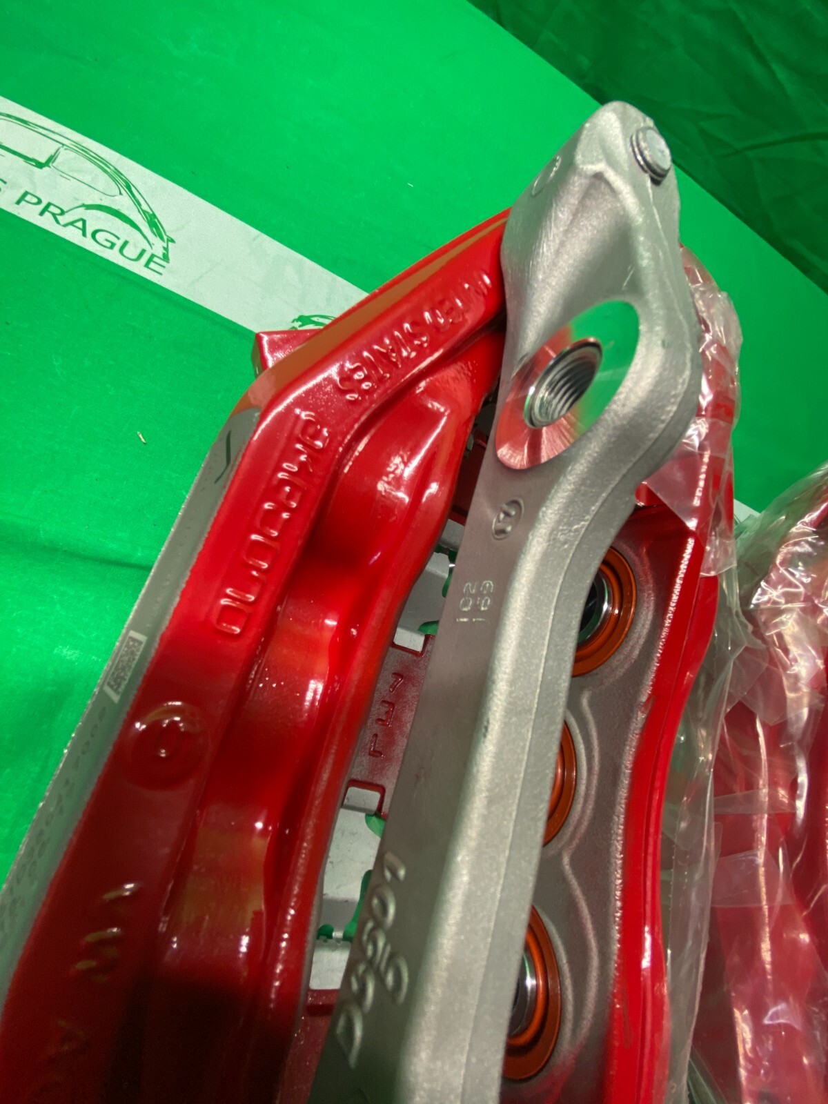 AUDI BREMSSATTEL ROT L+R 80A615107C 80A615108C 80A615105AT 80A615106AT ORIG NEU - Obrázek 20