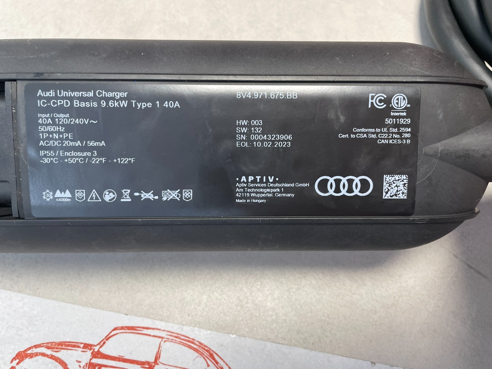 AUDI CHARGER MIT LADEKABEL FÜR AUDI ELEKTROAUTOS 8V4971675BB 9.6 KW ORIG.AUDI ! - Obrázek 17