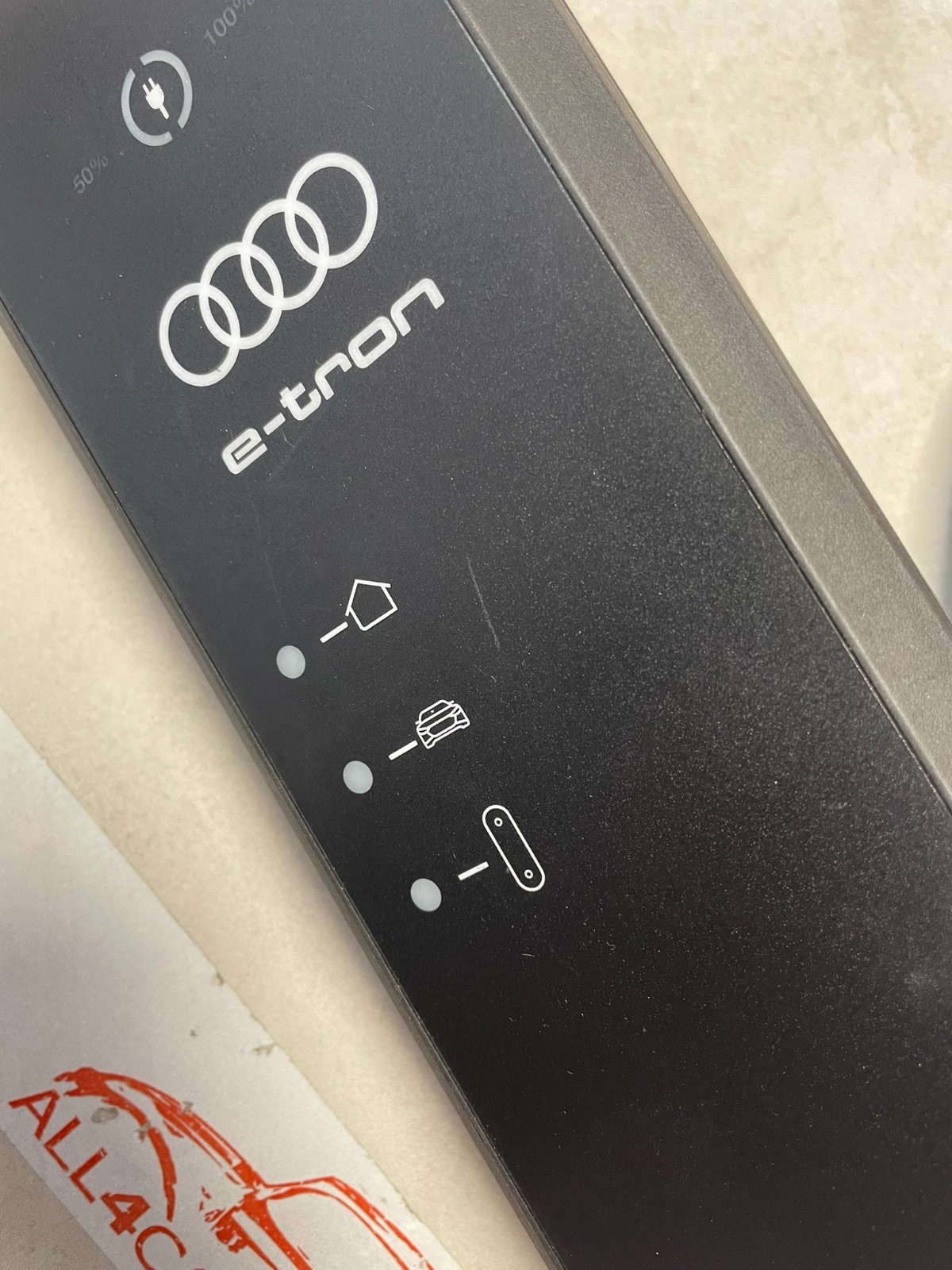 AUDI CHARGER MIT LADEKABEL FÜR AUDI ELEKTROAUTOS 8V4971675BB 9.6 KW ORIG.AUDI ! - Obrázek 8