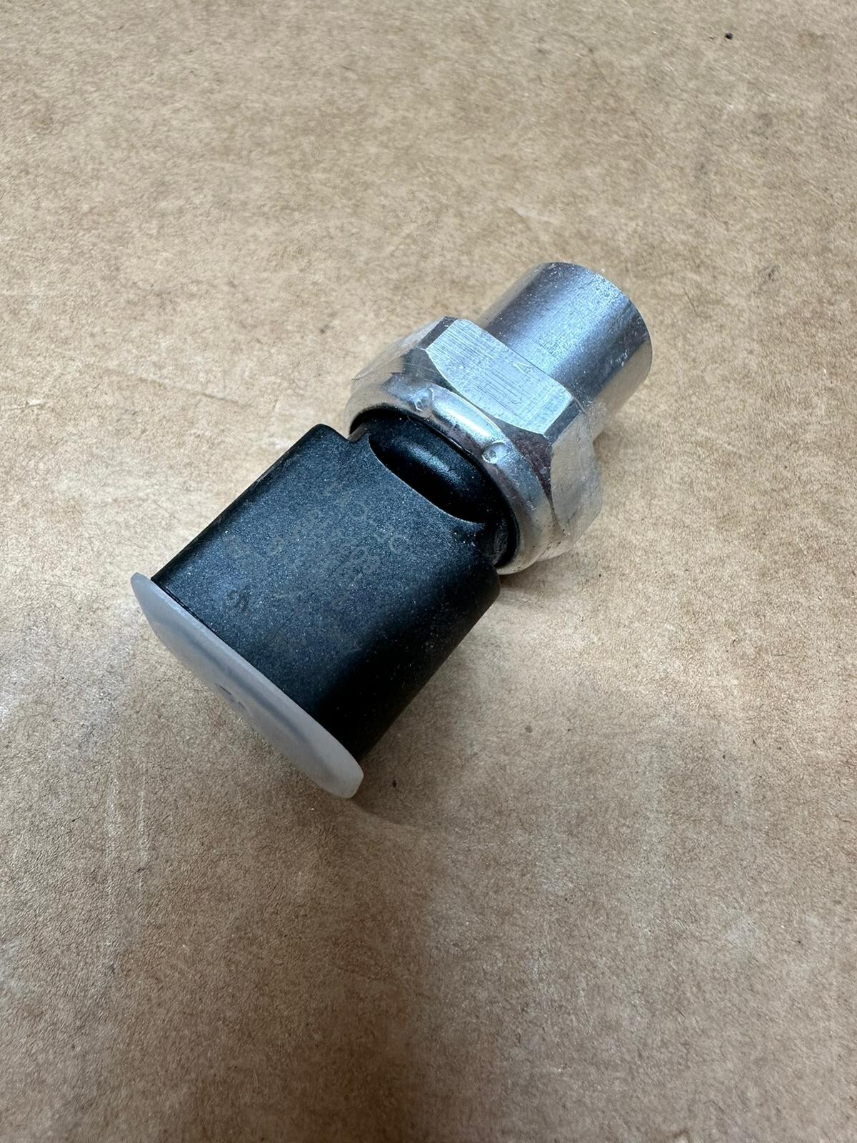 AUDI PORSCHE VW SKODA SEAT DRUCKSCHALTER FÜR KLIMAANLAGE 4H0959126B ORIG.NEU!!! - Obrázek 4