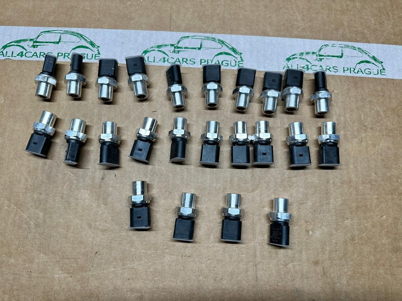 AUDI PORSCHE VW SKODA SEAT DRUCKSCHALTER FÜR KLIMAANLAGE 4H0959126B ORIG.NEU!!! - Obrázek 7