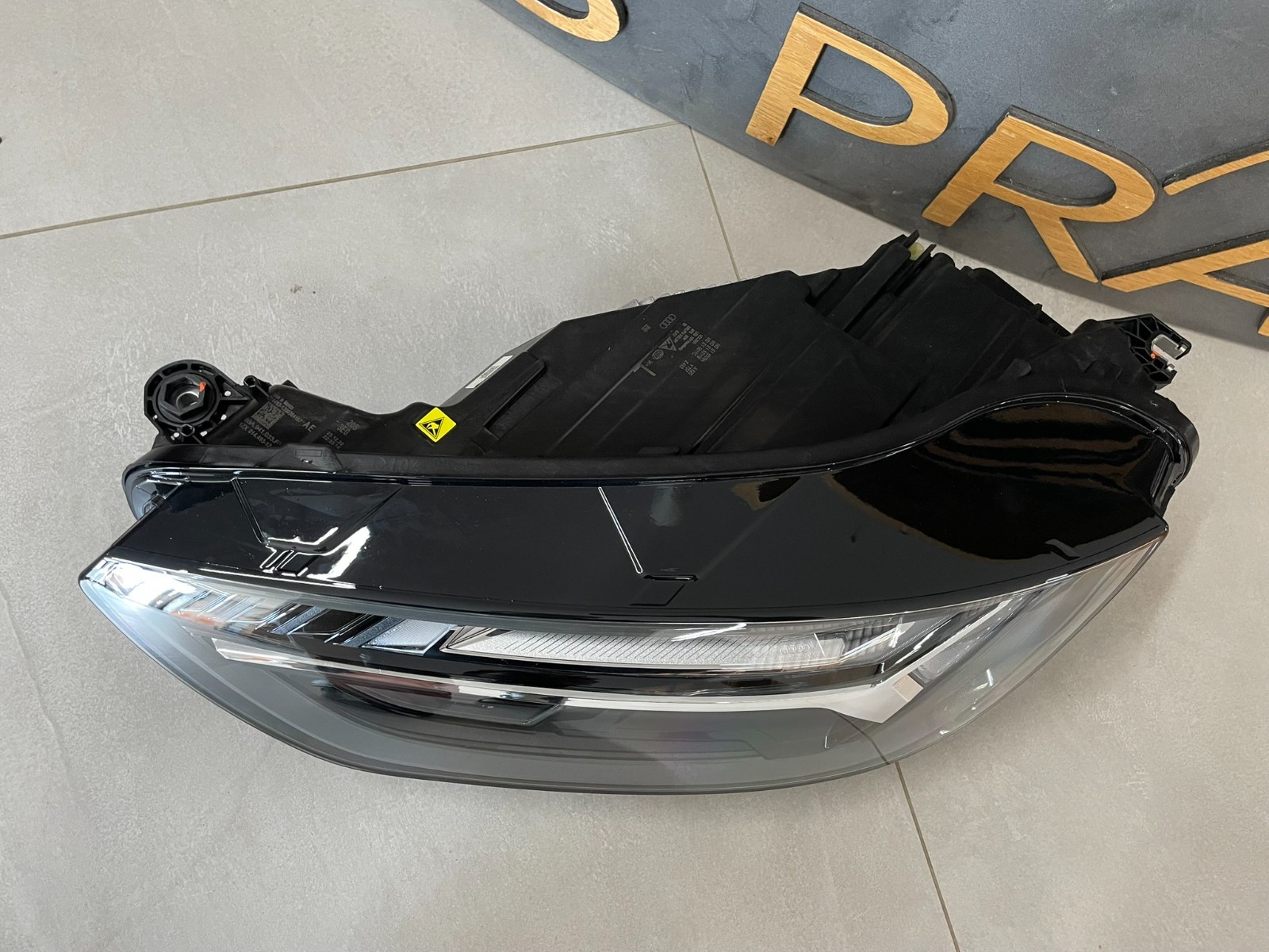 AUDI Q5 LED LINKS FRONTSCHEINWERFER 80A941033F SCHEINWERFER HEADLIGHT ORIG.NEU!! - Obrázek 15