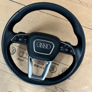AUDI Q5  LEDER LENKRAD 80A419091BC MIT AIRBAG.