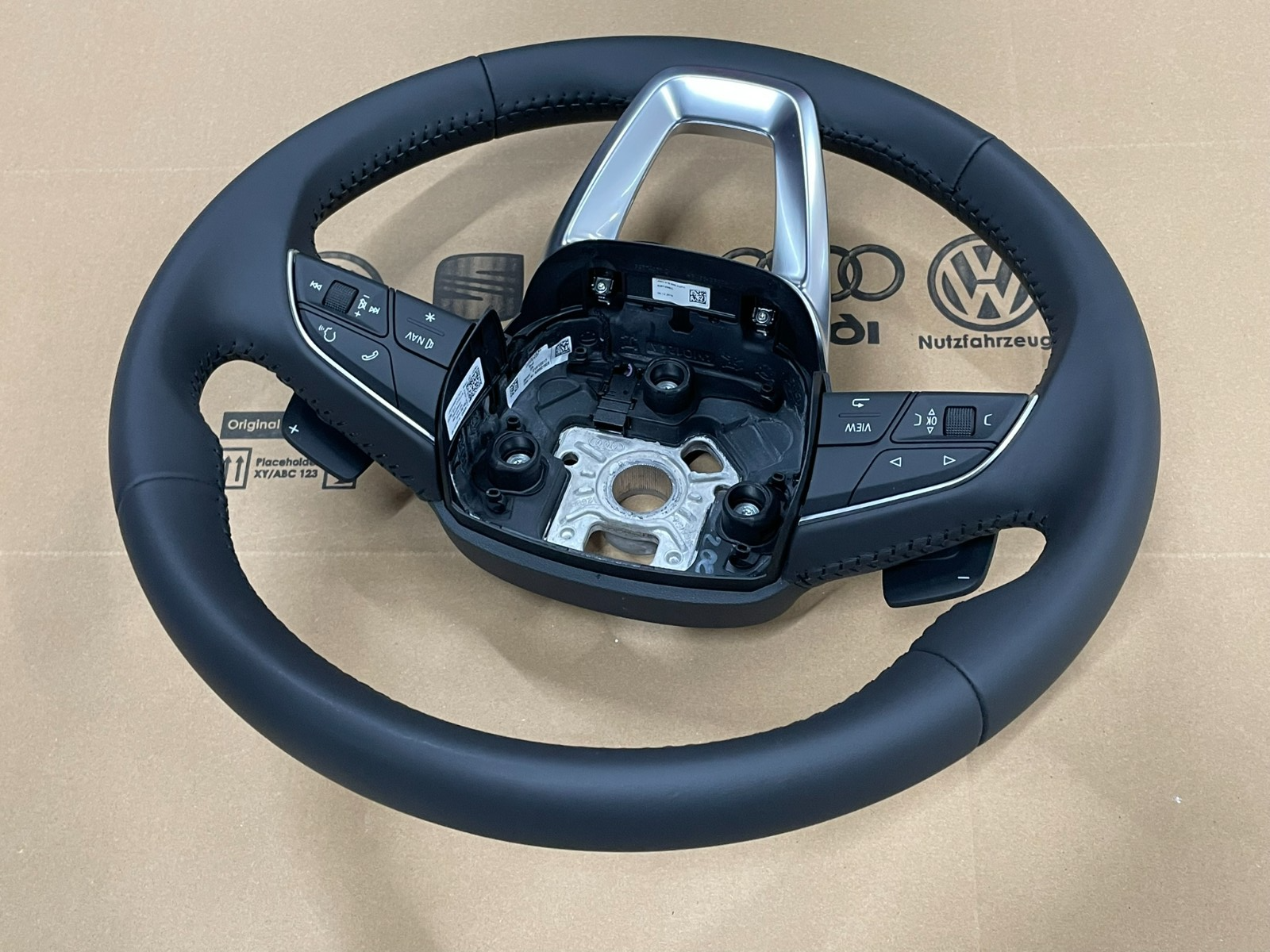 AUDI Q5 Q7 Q8 SPORT MULTIFUNKTION SCHALTWIPPEN LENKRAD SCHWARZ 4M0419091M ORIG. - Obrázek 13