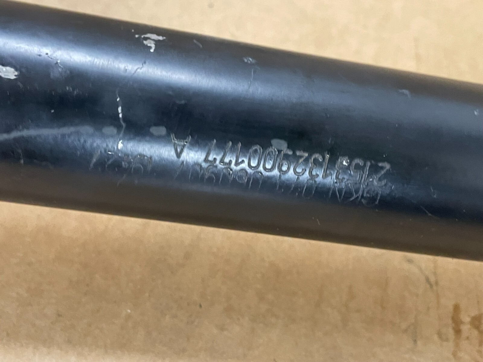 AUDI Q7 4L 4.2 TDI Q GETRIEBE KARDANWELLE KURZ 7L8521101 = 7L8521101A TEST CAR - Obrázek 15