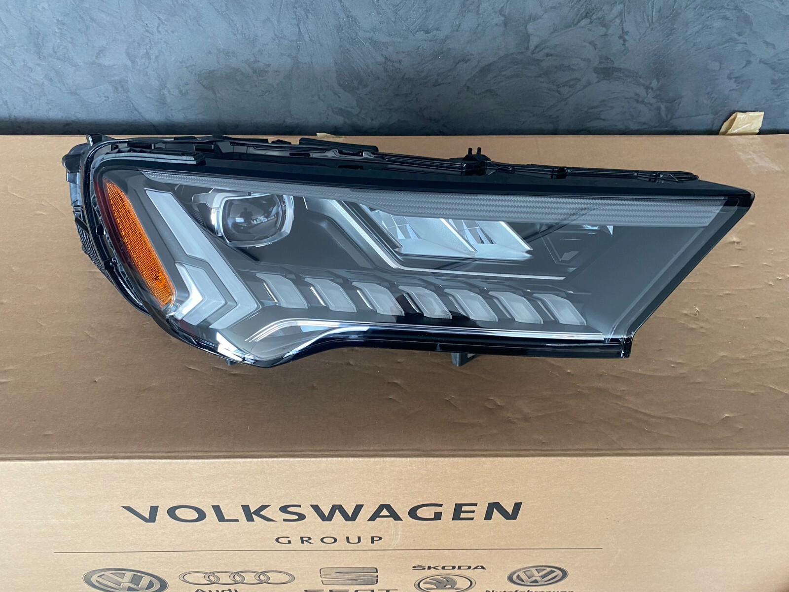 AUDI Q7 4M LED RECHTS SCHEINWERFER MATRIX BEAM 4M0941040B ORIGINAL US MODEL NEW