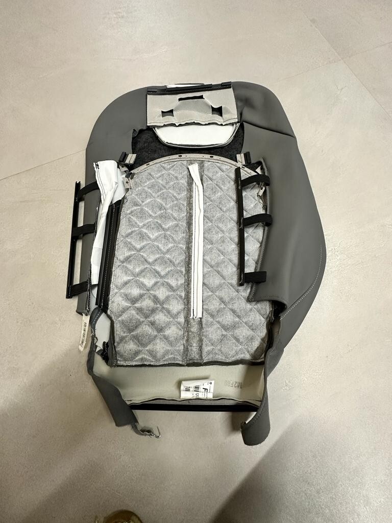 AUDI Q7 SQ7 4M SITZBEZUG SPORTSITZ GRAU LEDER VALCONA PLUS GRAU LEDER ORIG.TEIL - Obrázek 3