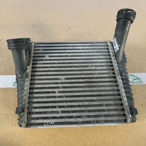 AUDI Q7 VW TOUAREG 3.0 TDI TURBOLADELUFTKÜHLER 7L6145804 7L6145804A  7P0145804A